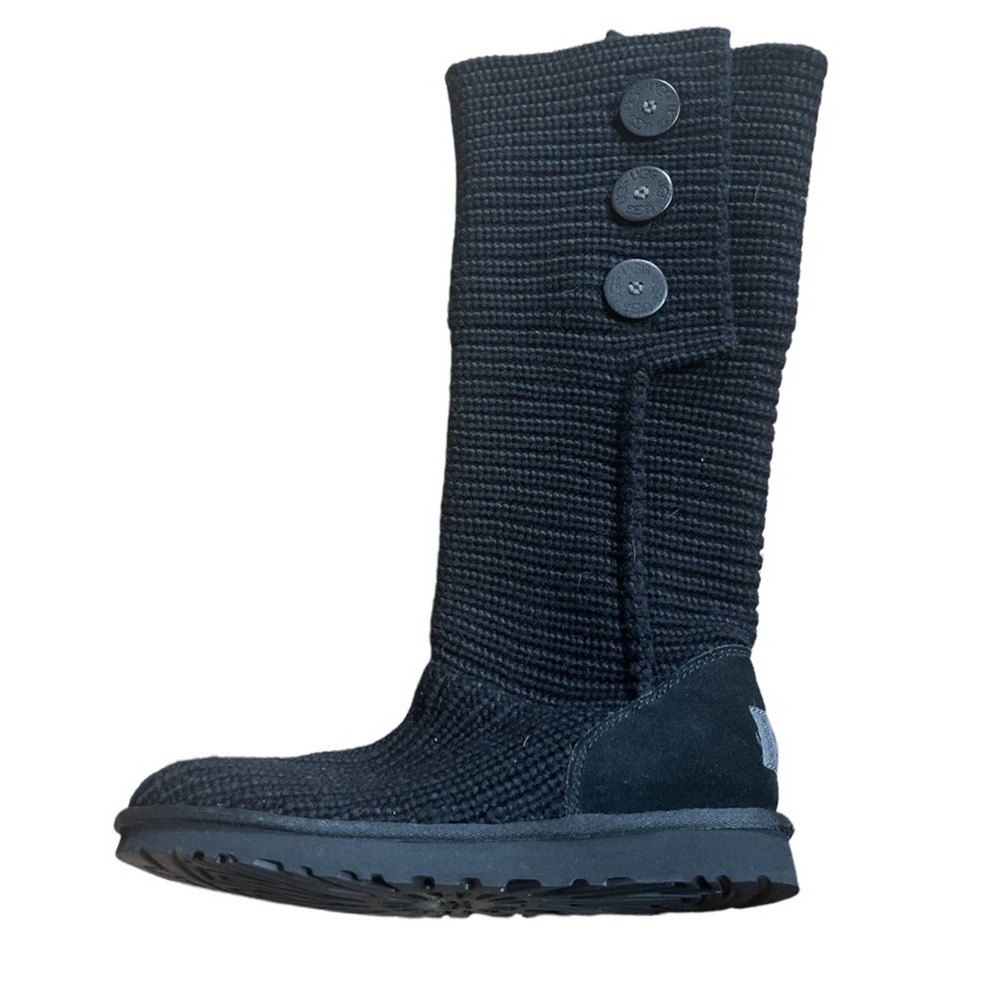 UGG Classic Cardy Black Cable Knit Wooden Button Boots Size 7 Y2K